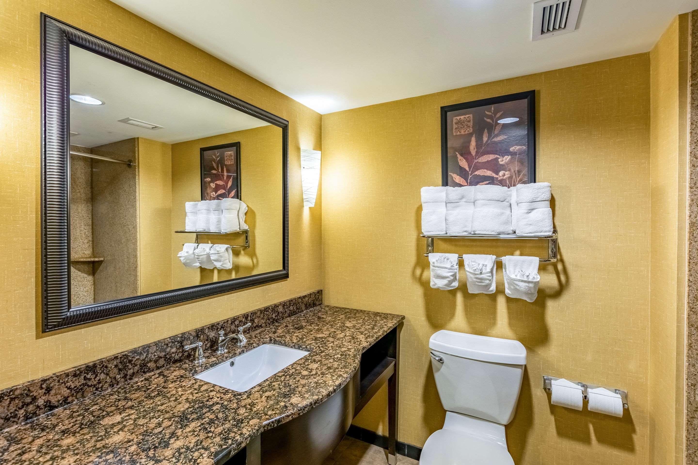 Holiday Inn Express & Suites Lexington By Ihg Esterno foto