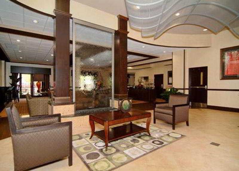 Holiday Inn Express & Suites Lexington By Ihg Esterno foto