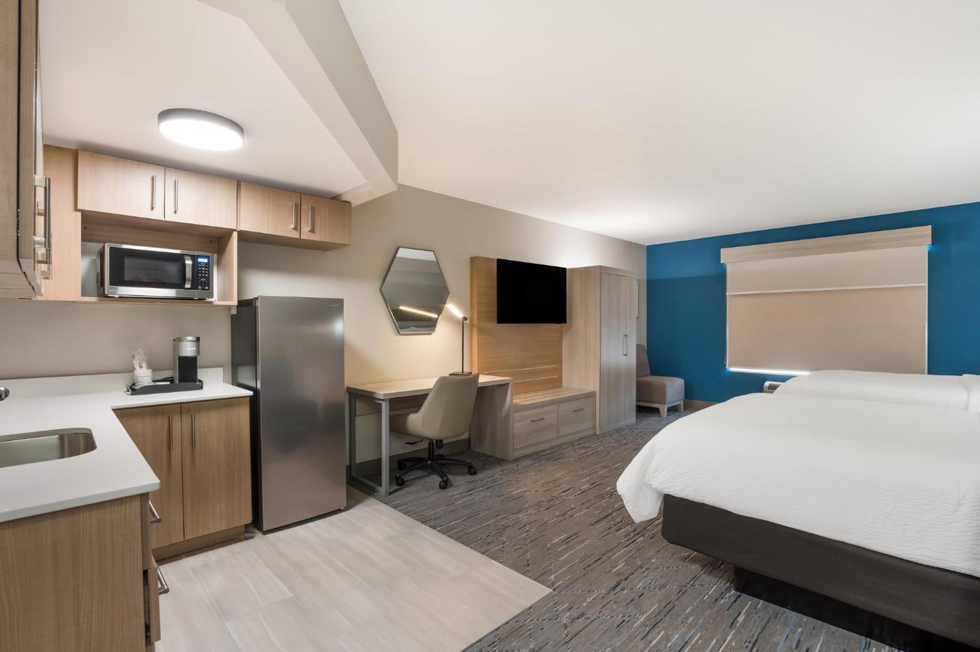 Holiday Inn Express & Suites Lexington By Ihg Esterno foto